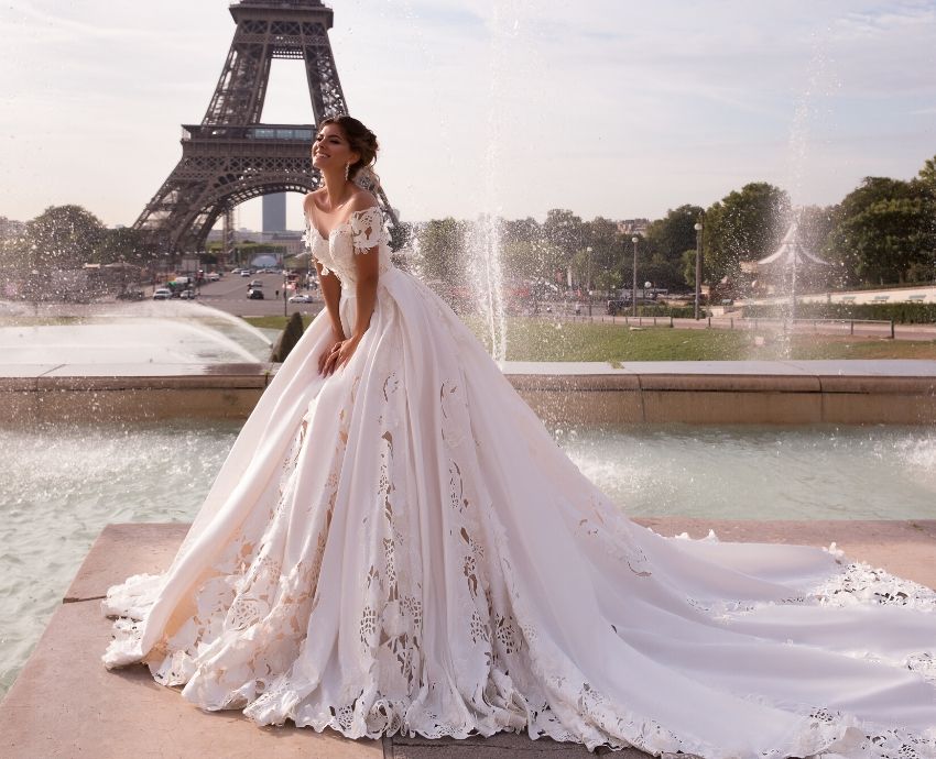 Introducing Oksana Mukha’s L’arome de Paris Collection - Collections ...