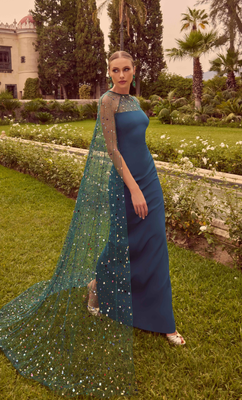 Veni Infantino's stunning cape style in teal