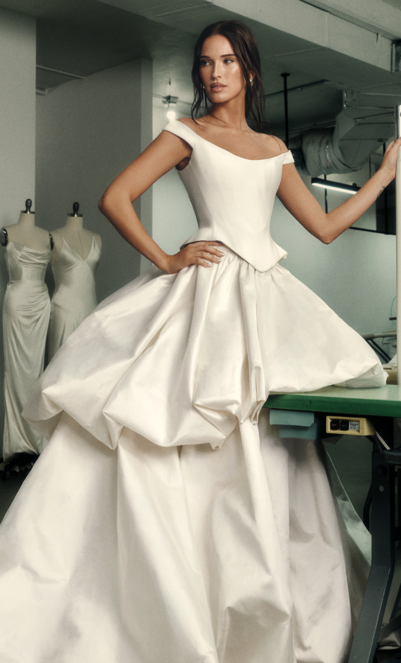 Paloma is all drama! A mix of bold volume and precision detailing 