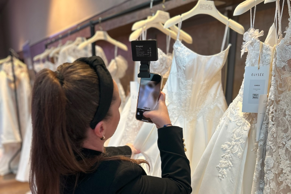 The Shift in the way brides use social media in 2025