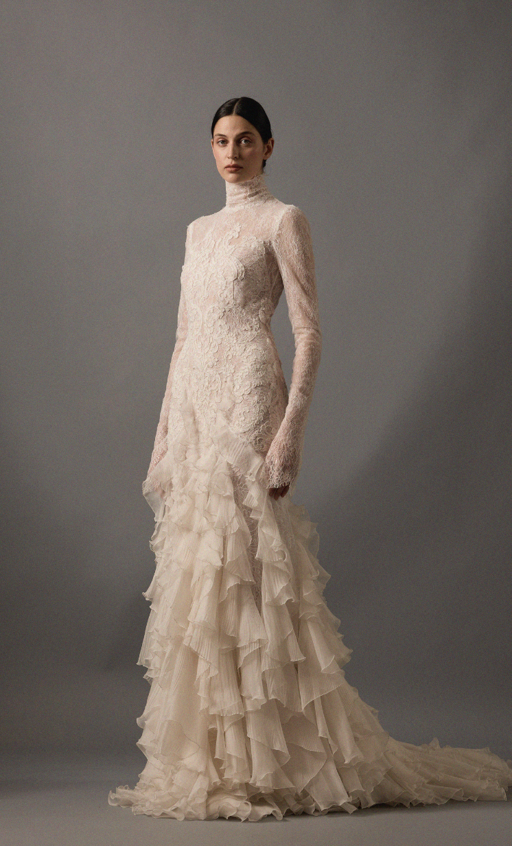 House of Gilles has embraced the all-over lace trend