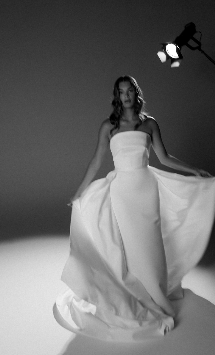 Hera Couture has some excellent 90s-inspired pieces