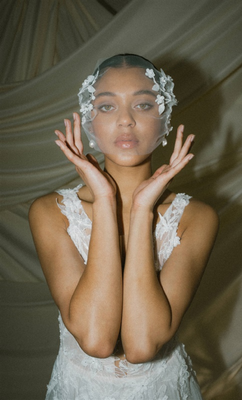 Jasmine Sheer Tulle Flower Vine Ivory Birdcage Veil 
