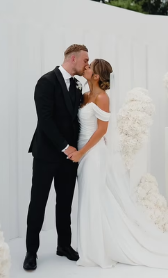 Dani Dyer Ties The Knot.