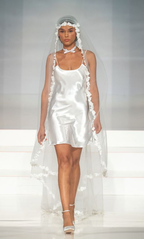 Delicate floral trim from Edit Veils