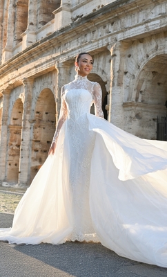 Arancia shown here with its detachable train