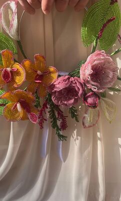 This floral ring is an on-trend bouquet alternative