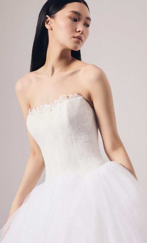 Vera Wang Bride lands at David’s Bridal