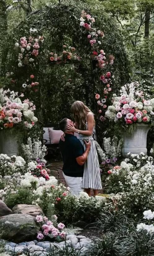 Taylor Swift’s Dior Moment: When Pop Culture Meets Bridal Couture Taylor Swift’s Dior Moment: When Pop Culture Meets Bridal Couture